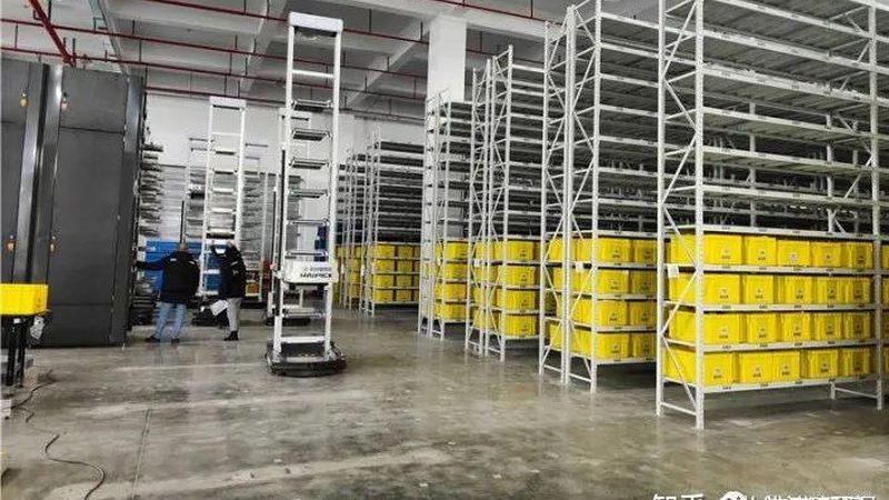 小型电动叉车：厂家直供安装服务的优势解析**